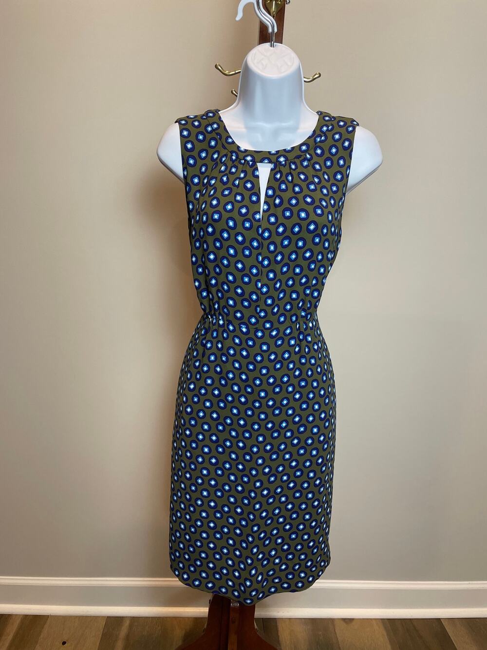 J.Crew Olive Green Chiffon Sheath Dress Blue Circle Print Keyhole Neck Size 12